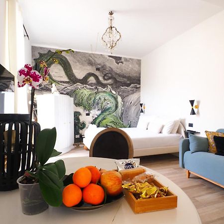 Charming Studio In The Heart Of China Town Milaan Buitenkant foto